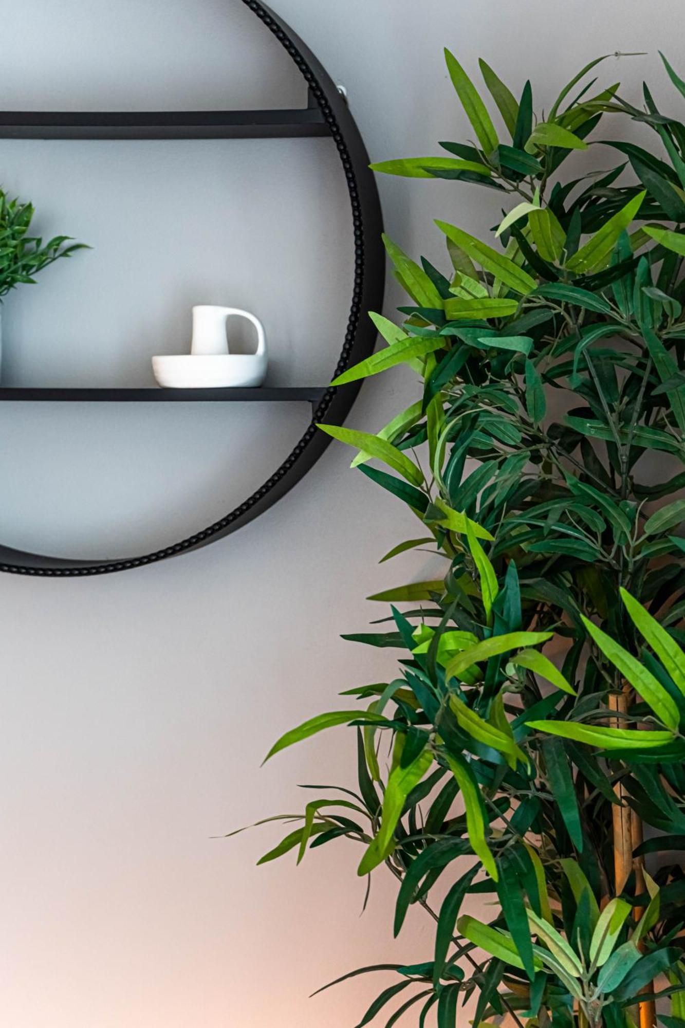 The Hideaway Hub Apartment *
