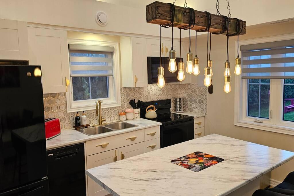 Luxury Family House 3 Beds, 1 Bath, 5 Guest