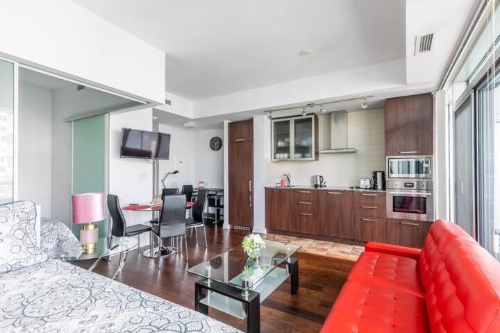 Apartment Newdowntown By Unionstationscotiaarena *