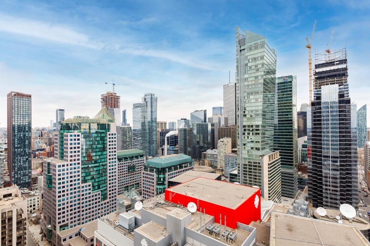 Lux Downtown Cn Tower Views W Parking *