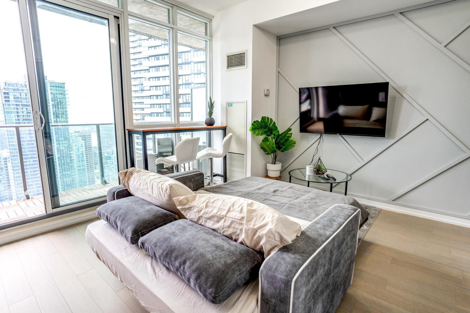 Luxury Living Downtown