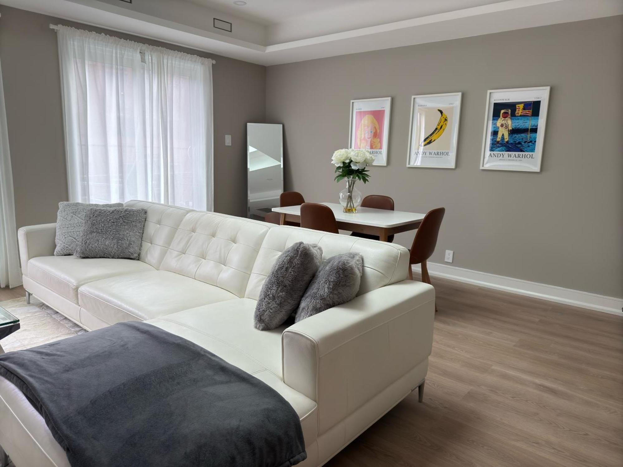 890suites Toronto