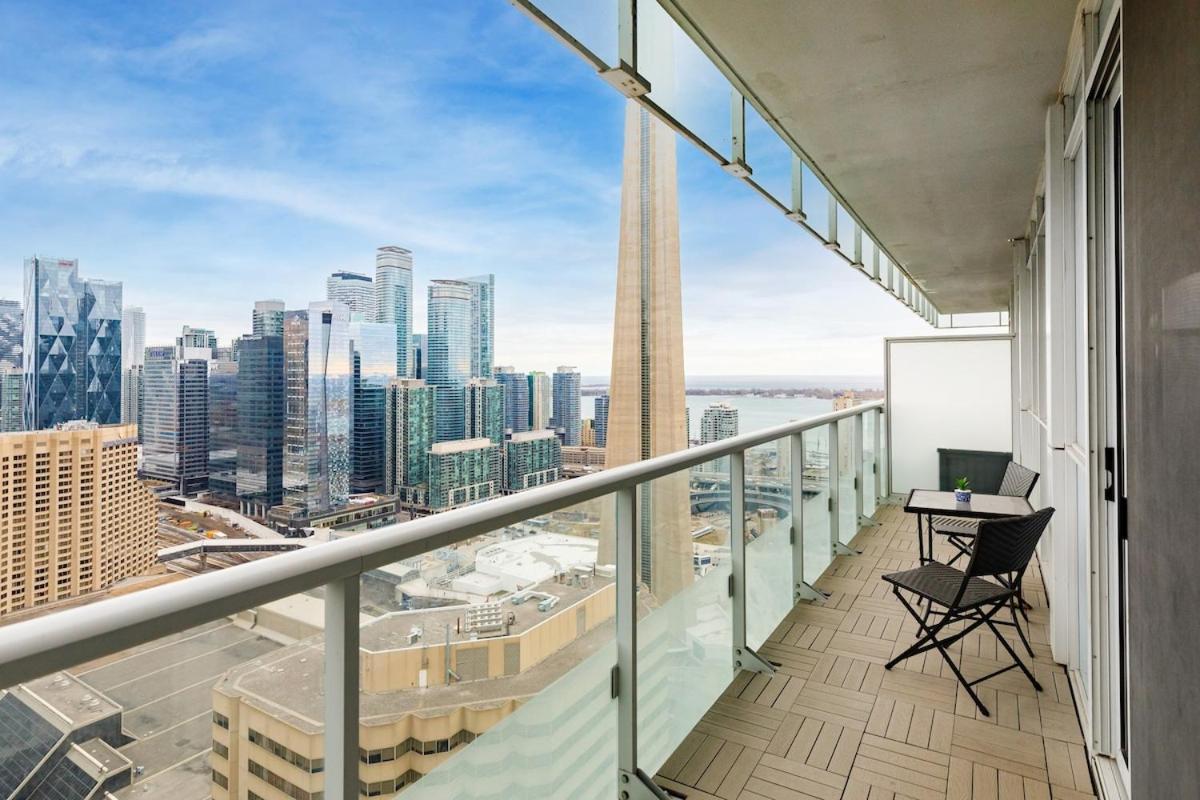 Apartment Lux Downtown Cn Tower Views W Parking Toronto