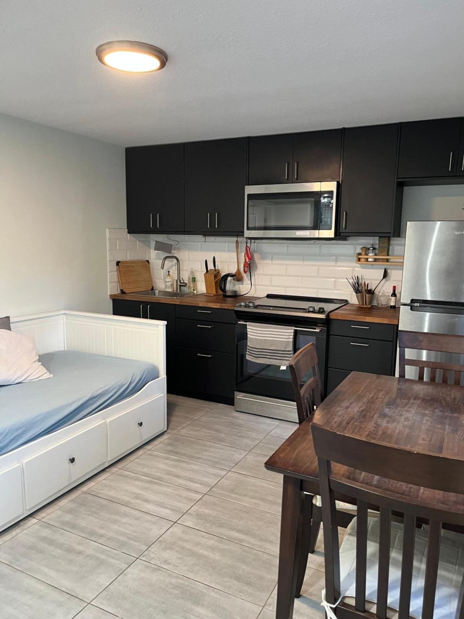 Bayview Village Private * Toronto