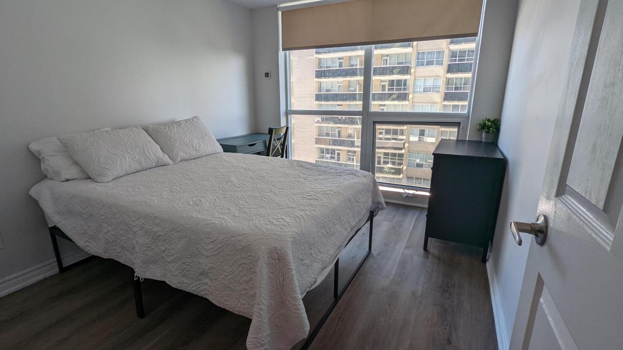 Lovely Private Bedroom Toronto