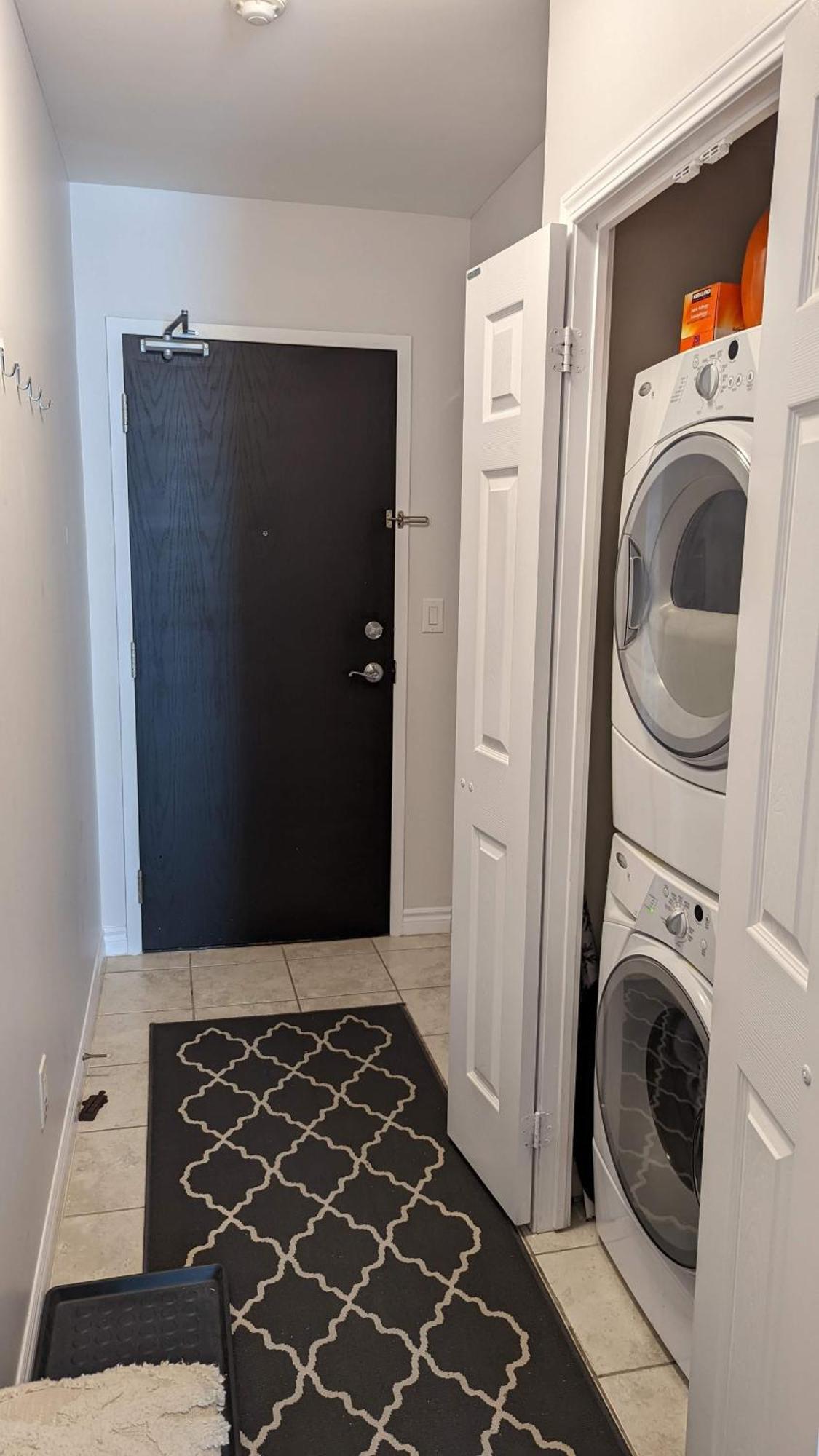 Apartment Lovely Private Bedroom Toronto