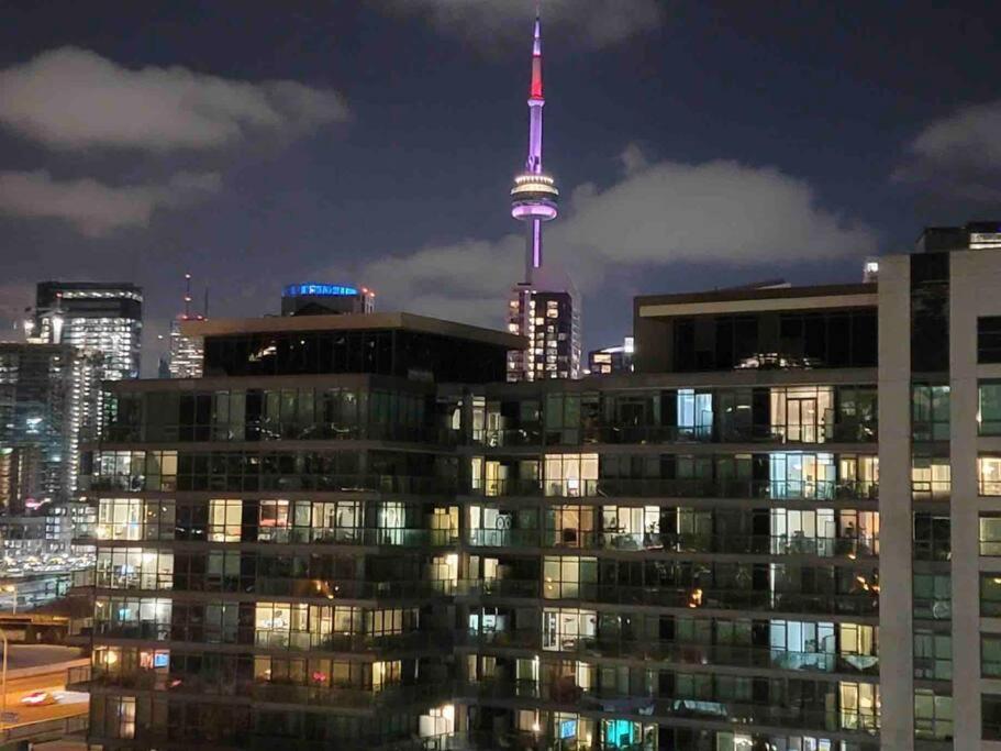 Apartment Modern Downtown Free Parking/walk To