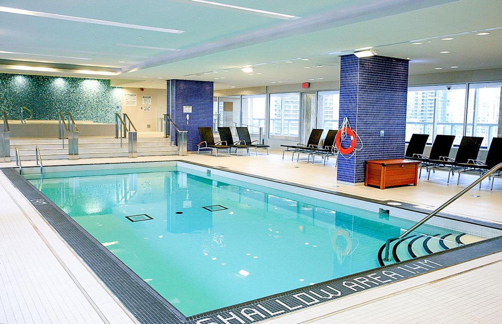 Luxury Living Downtown * Toronto