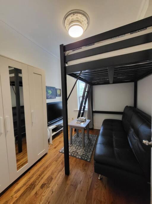 Apartment Private 3 Bedroom In Downtown Toronto