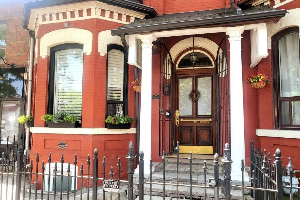 Apartment Private 3 Bedroom In Downtown *