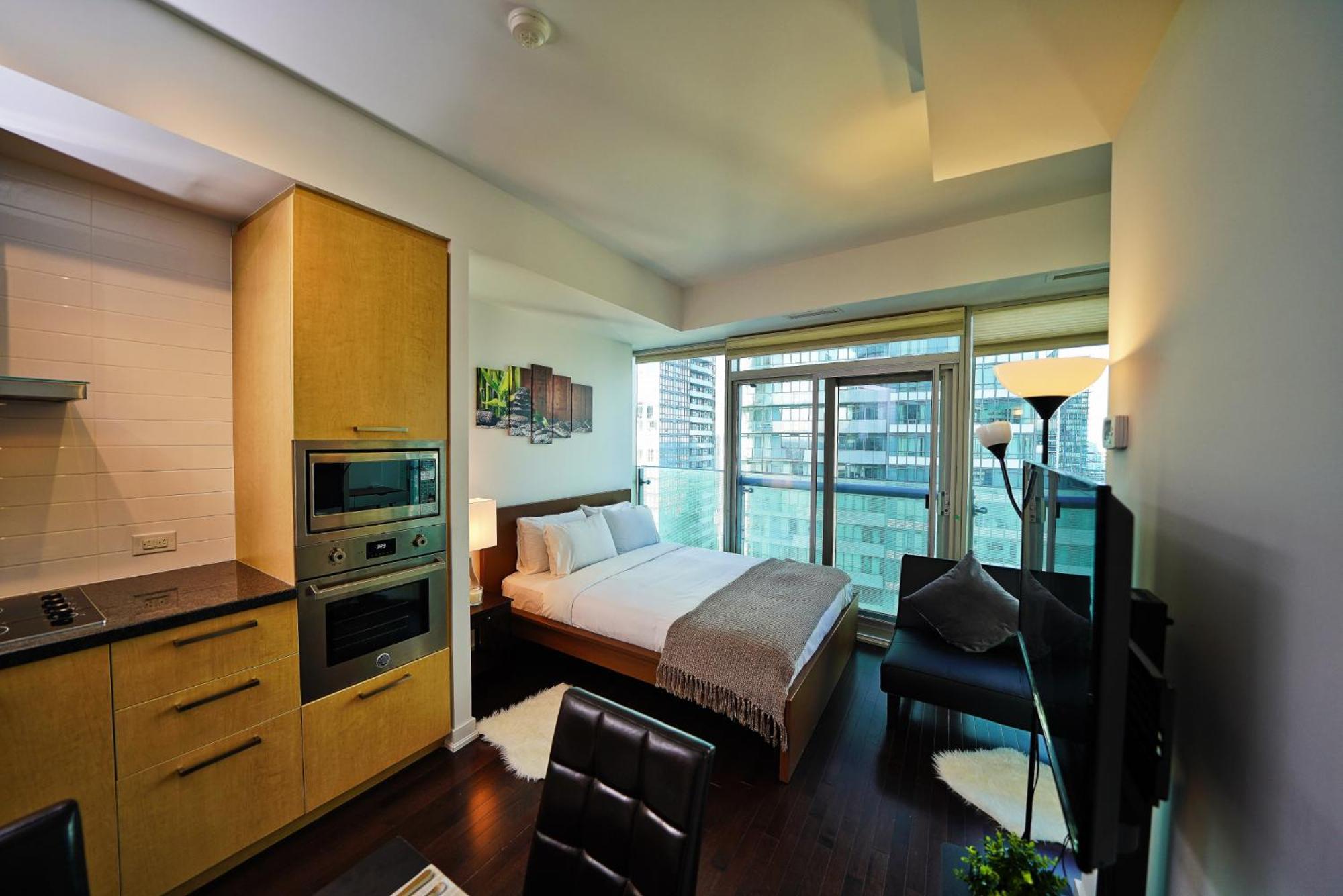Rivetstays - The York *