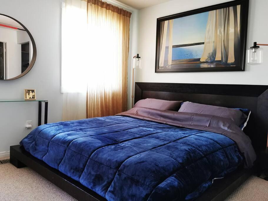 Lakepark Artsy 3 Bedroom Townhouse 1 Parking Apartment *