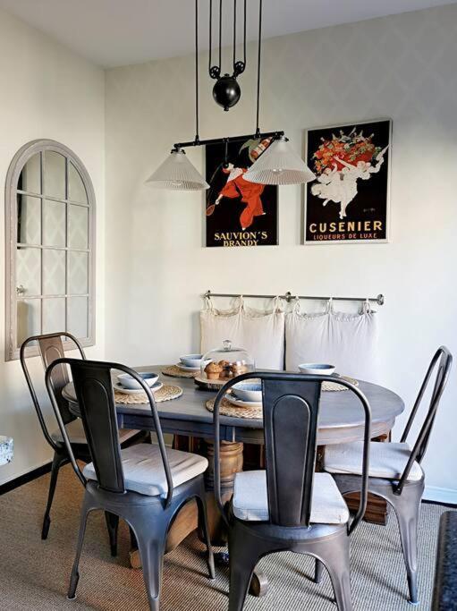 Lakepark Artsy 3 Bedroom Townhouse 1 Parking Apartment Toronto