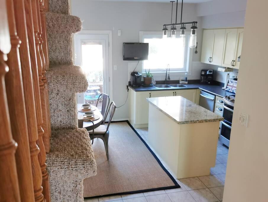 Apartment Lakepark Artsy 3 Bedroom Townhouse 1 Parking
