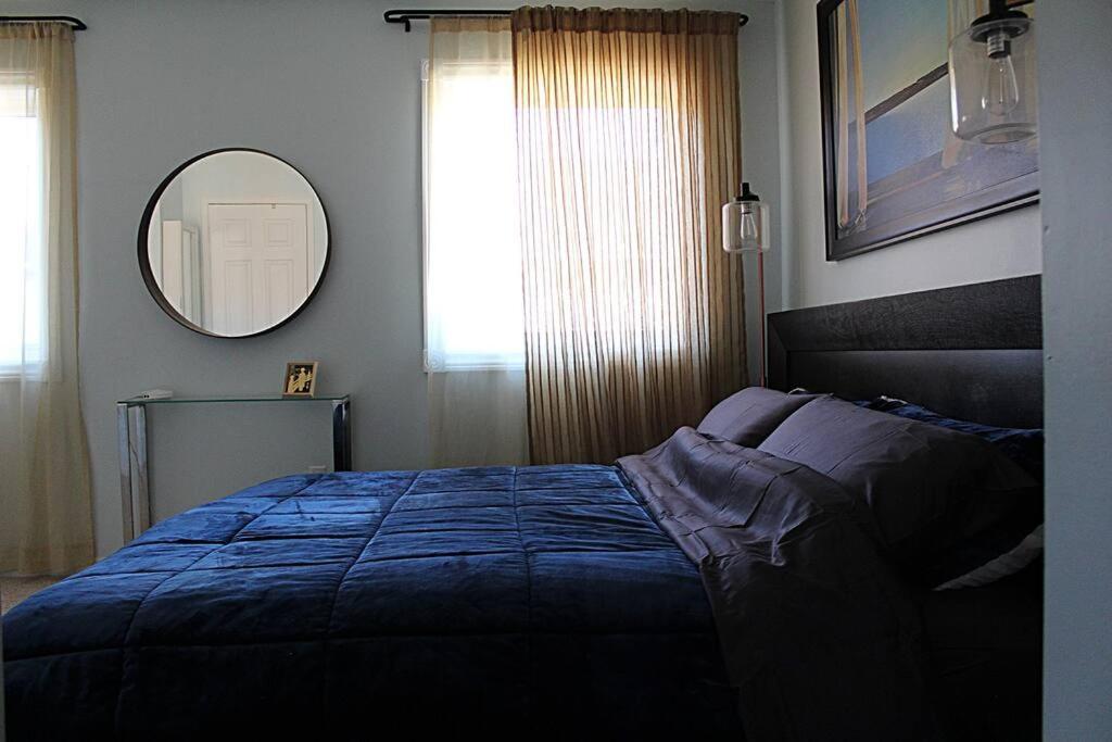 Lakepark Artsy 3 Bedroom Townhouse 1 Parking * Toronto