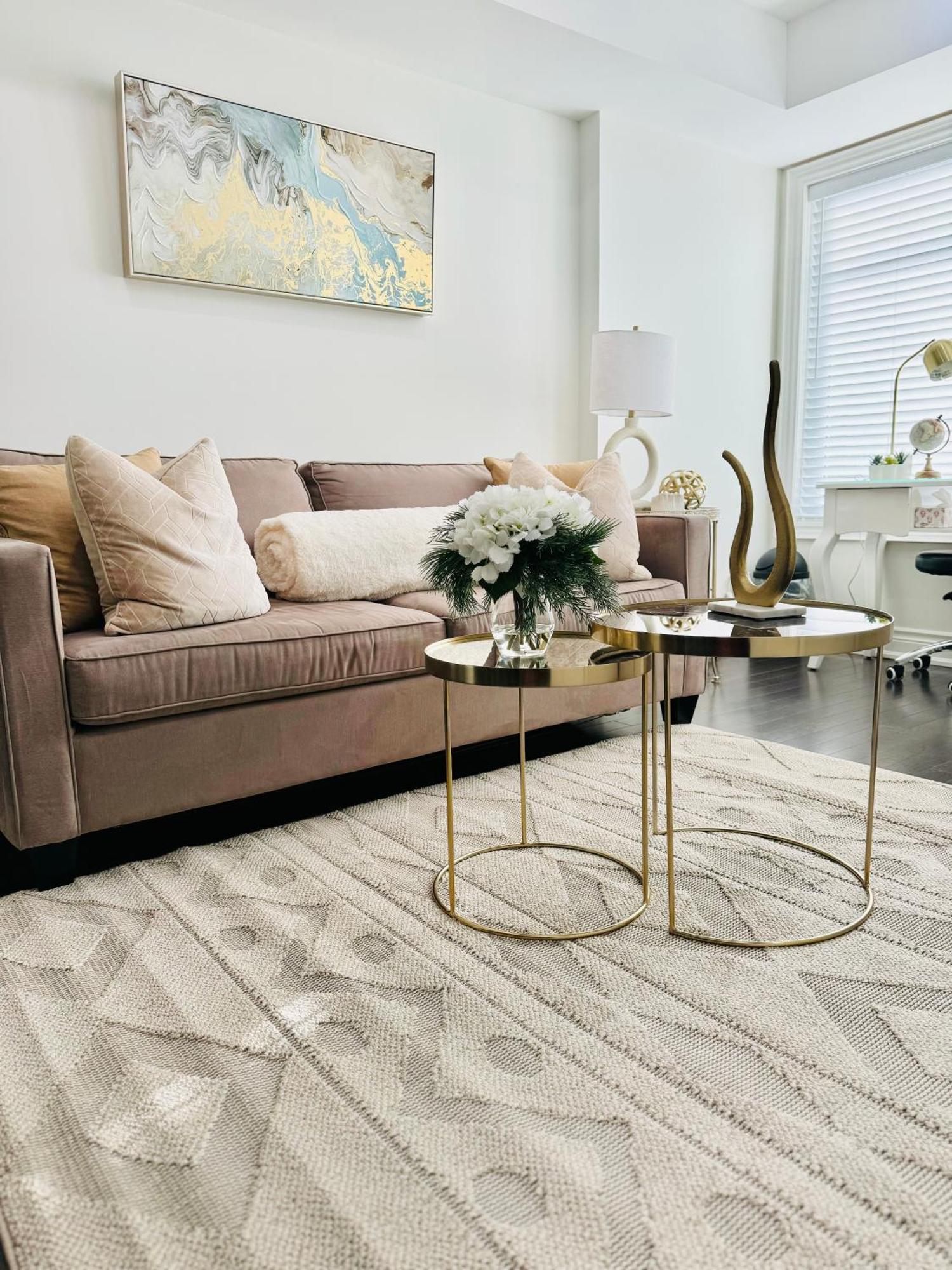 Dufferin Serenity Apartment Toronto
