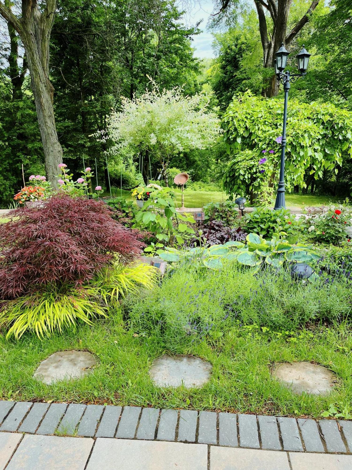 Bayview Village Private * Toronto