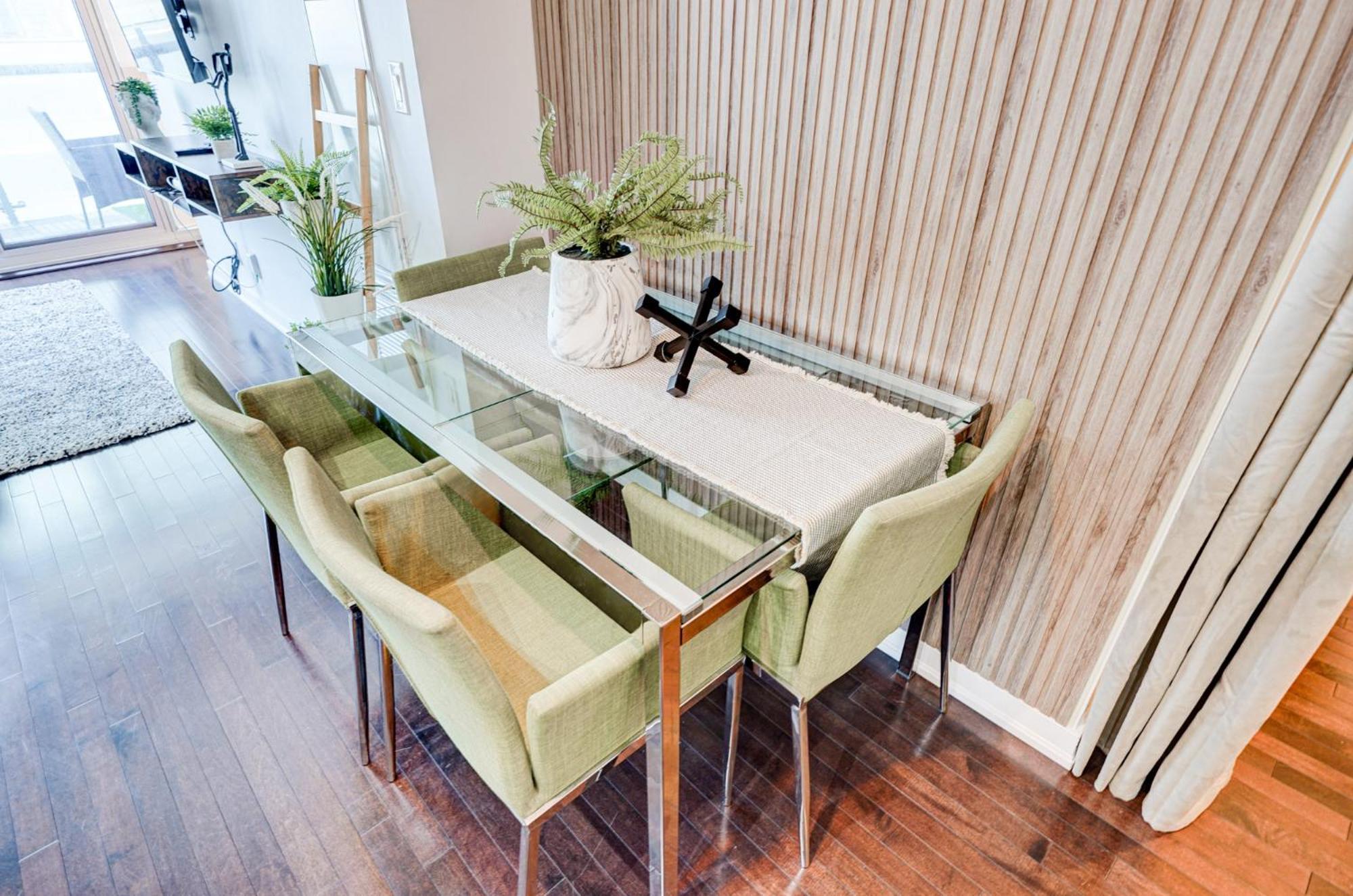 The Urban Escape Apartment *
