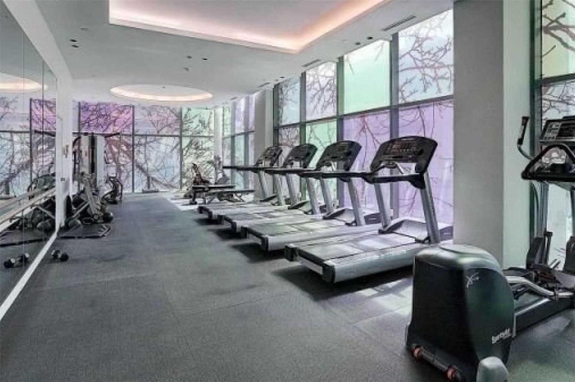 Murano - Bay & College - Fully Equipped Downtown