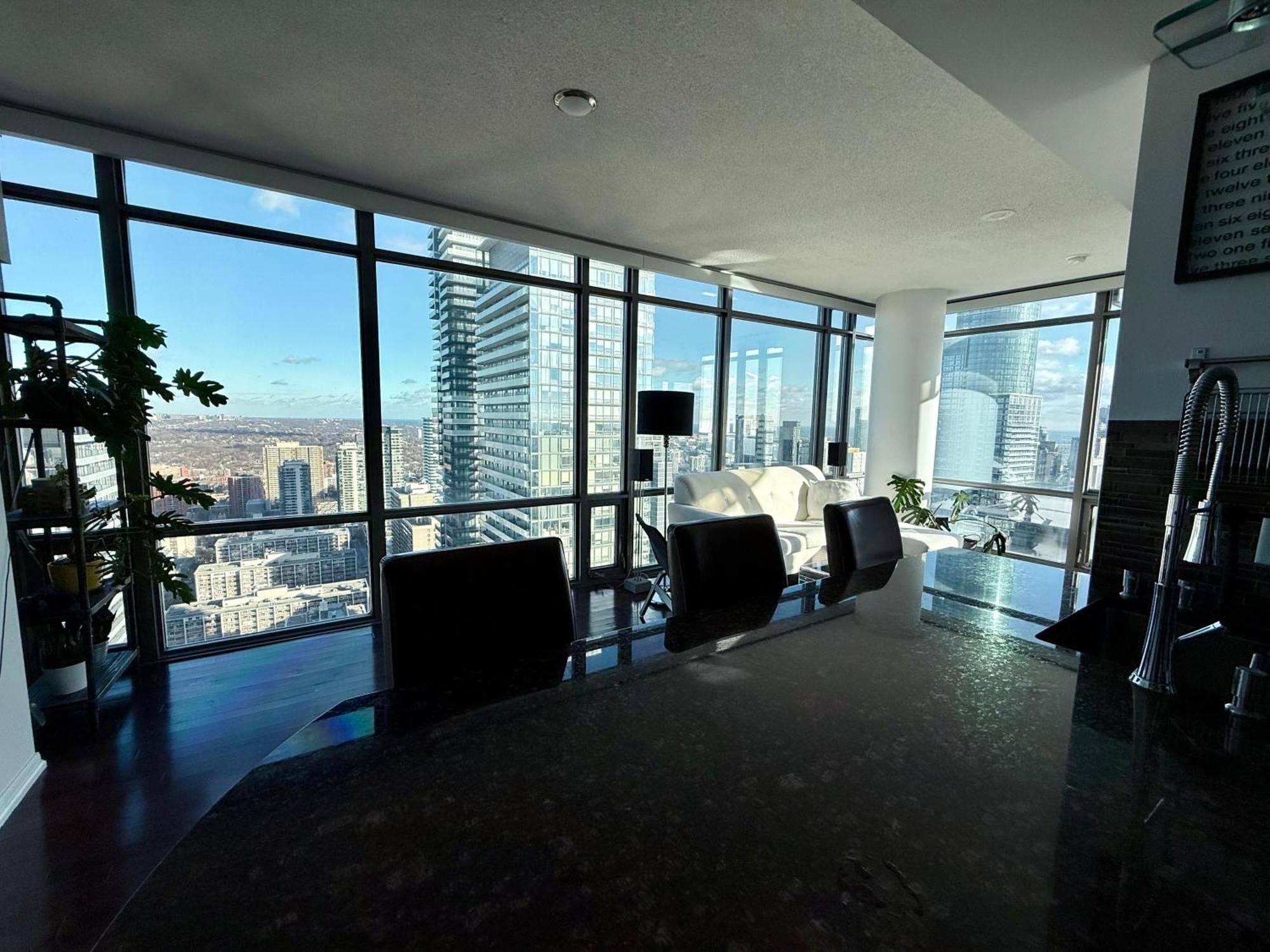 Murano - Bay & College - Fully Equipped Downtown * Toronto