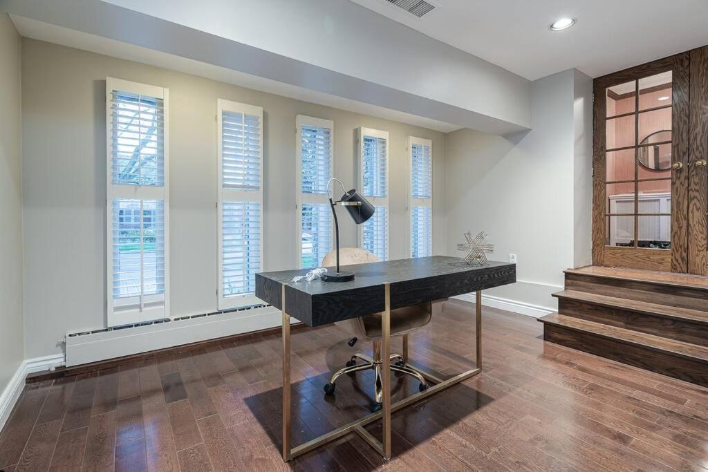 Charming 5-bedroom Forest Hill * Toronto