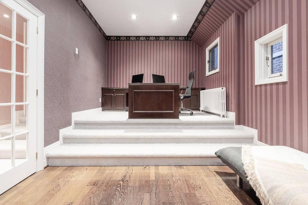 Charming 5-bedroom Forest Hill