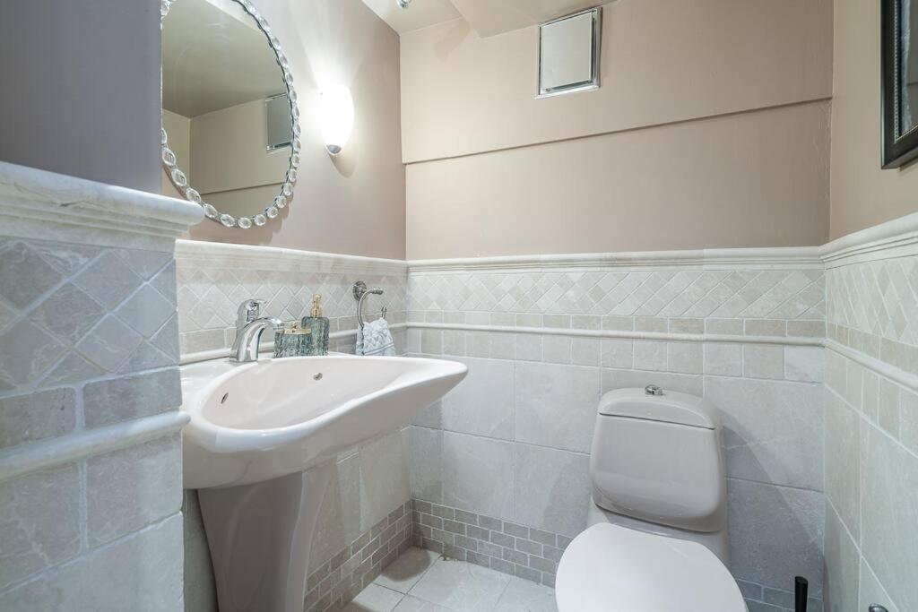 Villa Charming 5-bedroom Forest Hill *