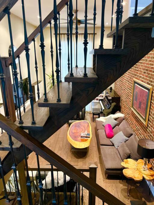 Central Toronto Holiday home *