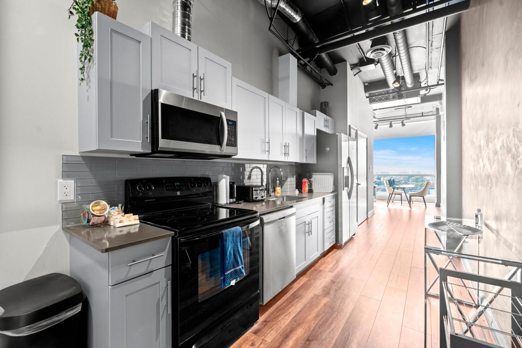 Bright Finch West By Globalstay Hotel 4*
