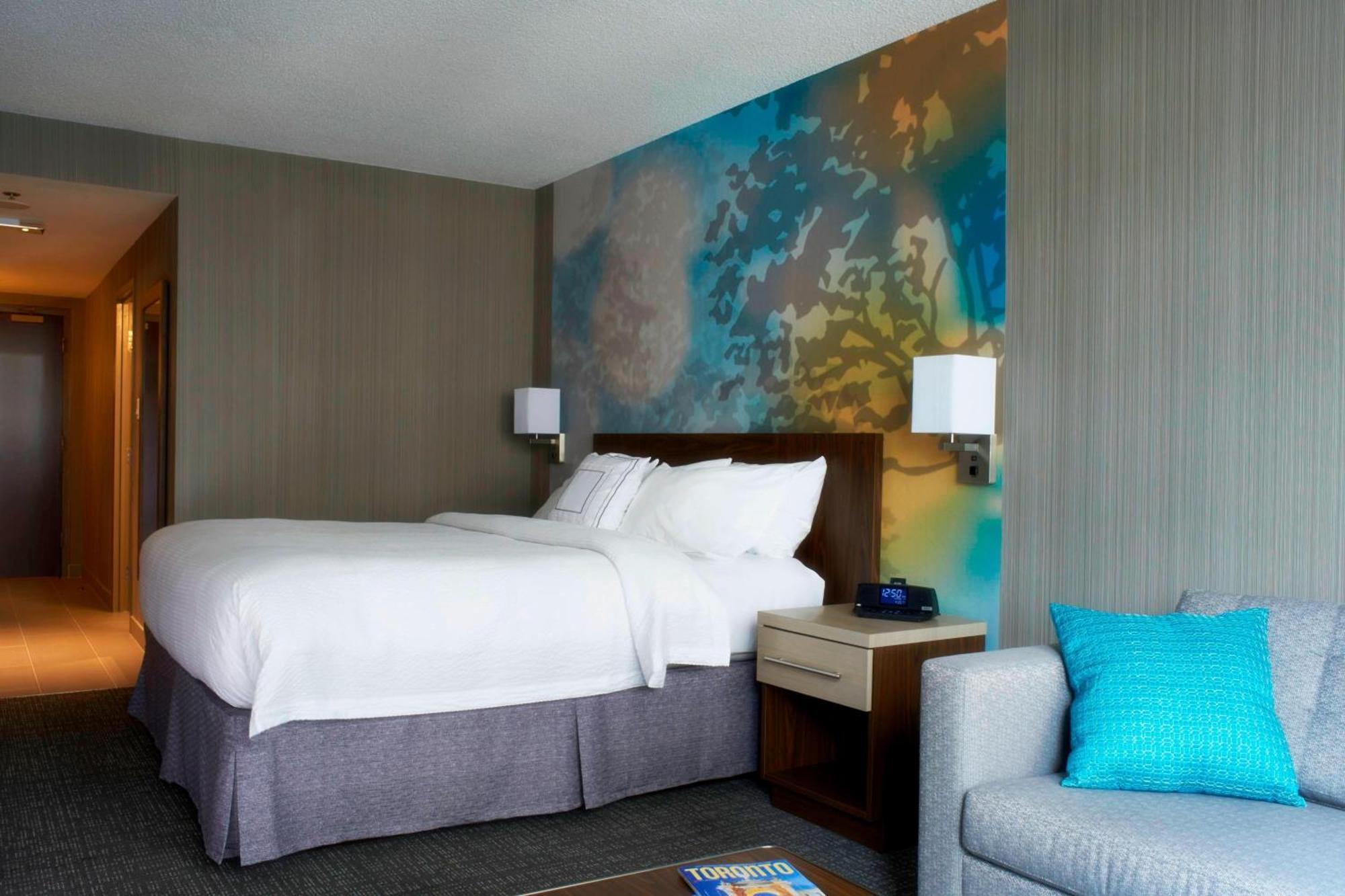 Courtyard By Marriott Downtown Hotel 3*