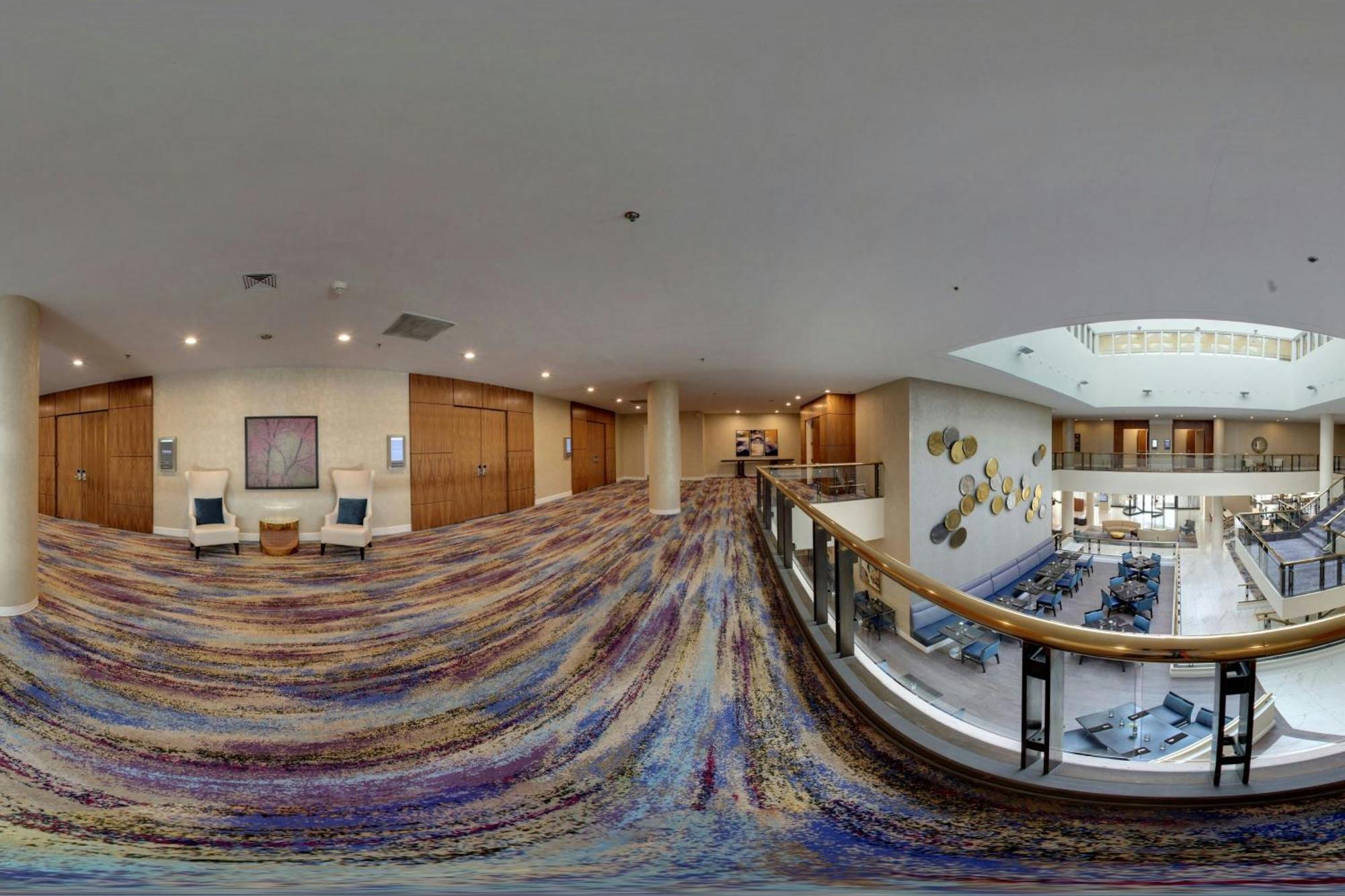 The Westin Airport 4*