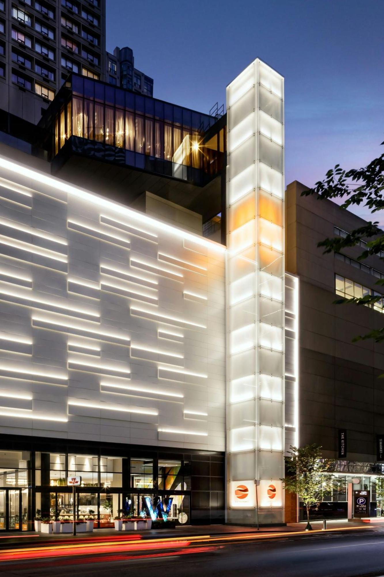 W Hotel 4*