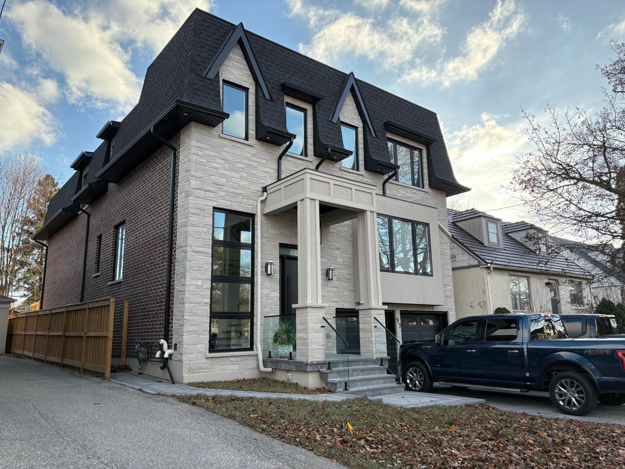Luxurious New Lawrence Manor 6-bedroom Ferienhaus *