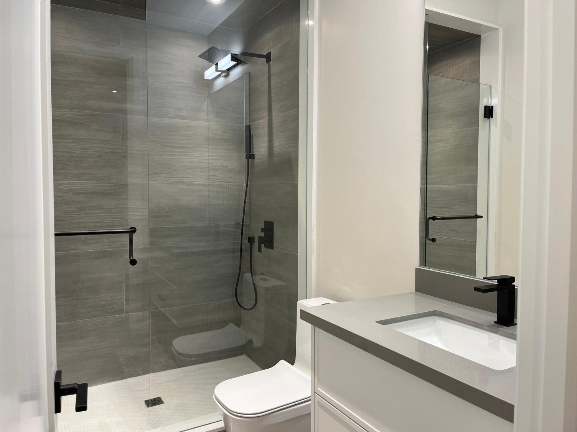 Ferienhaus Luxurious New Lawrence Manor 6-bedroom Toronto