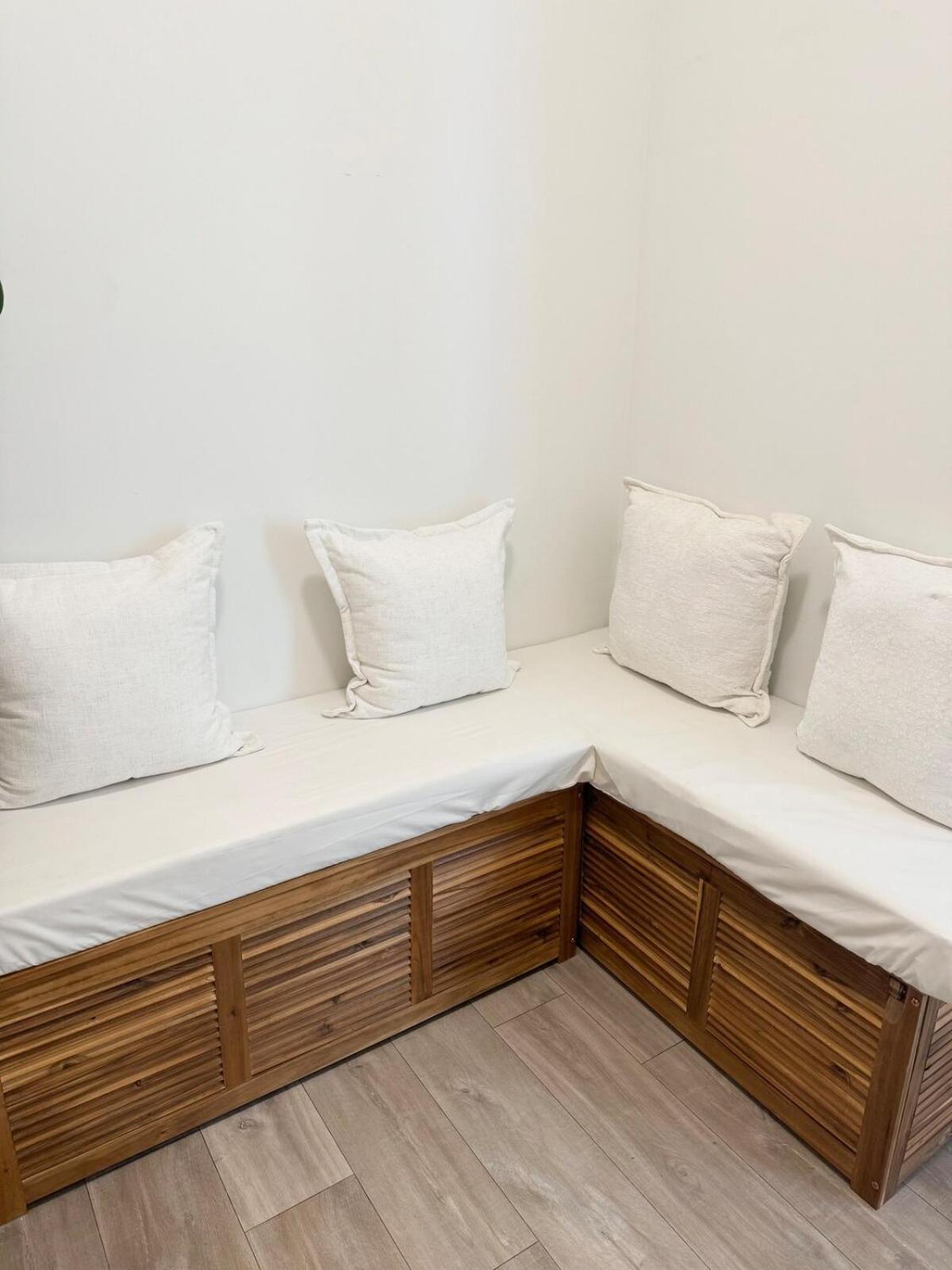 Downtown Core 2 Bed 2 Bath