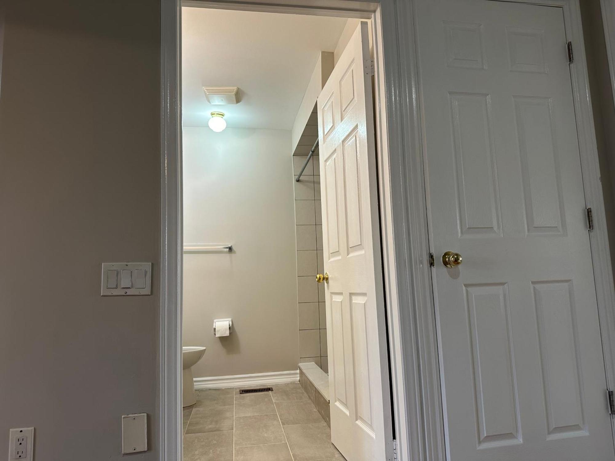 Charming 3-bedroom House With Wi-fi In
