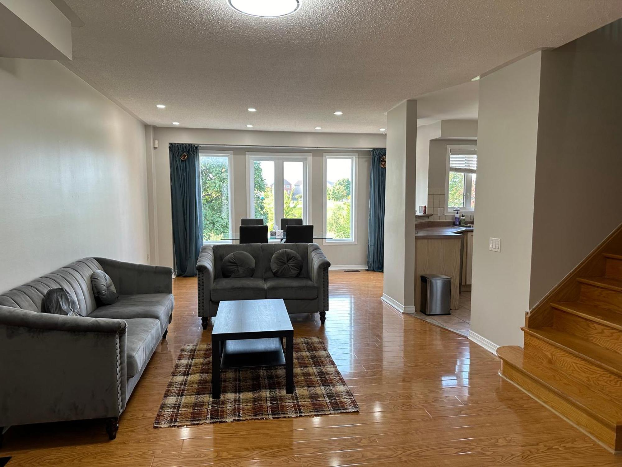 Charming 3-bedroom House With Wi-fi In Apartment