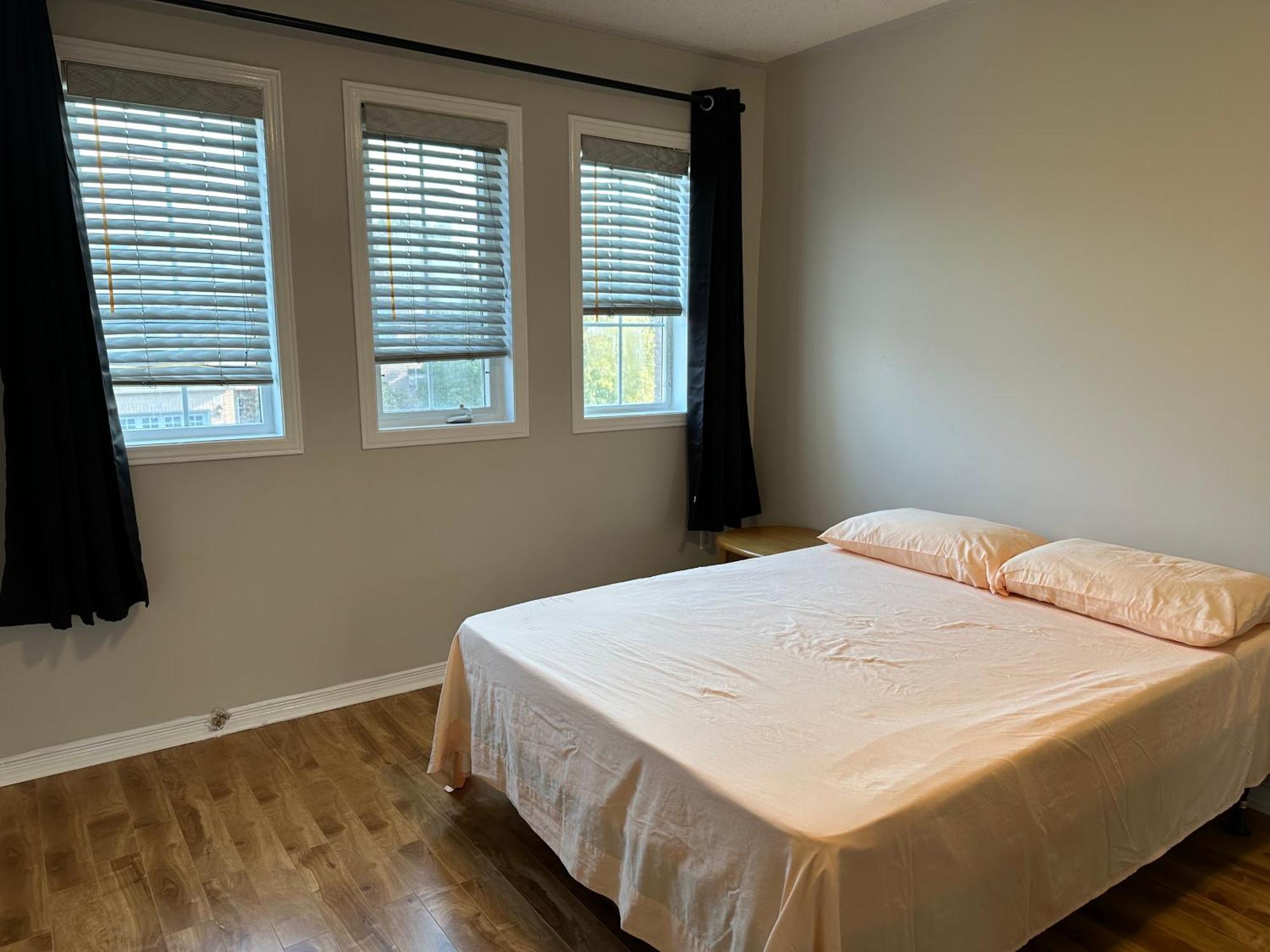 Charming 3-bedroom House With Wi-fi In Apartment *