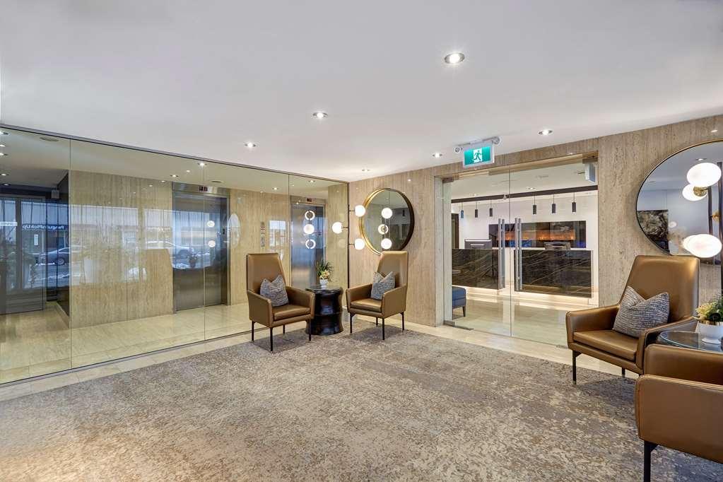 Town Hotel Toronto