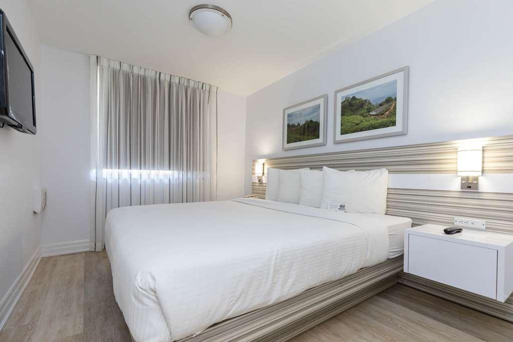 Town Hotel 3*