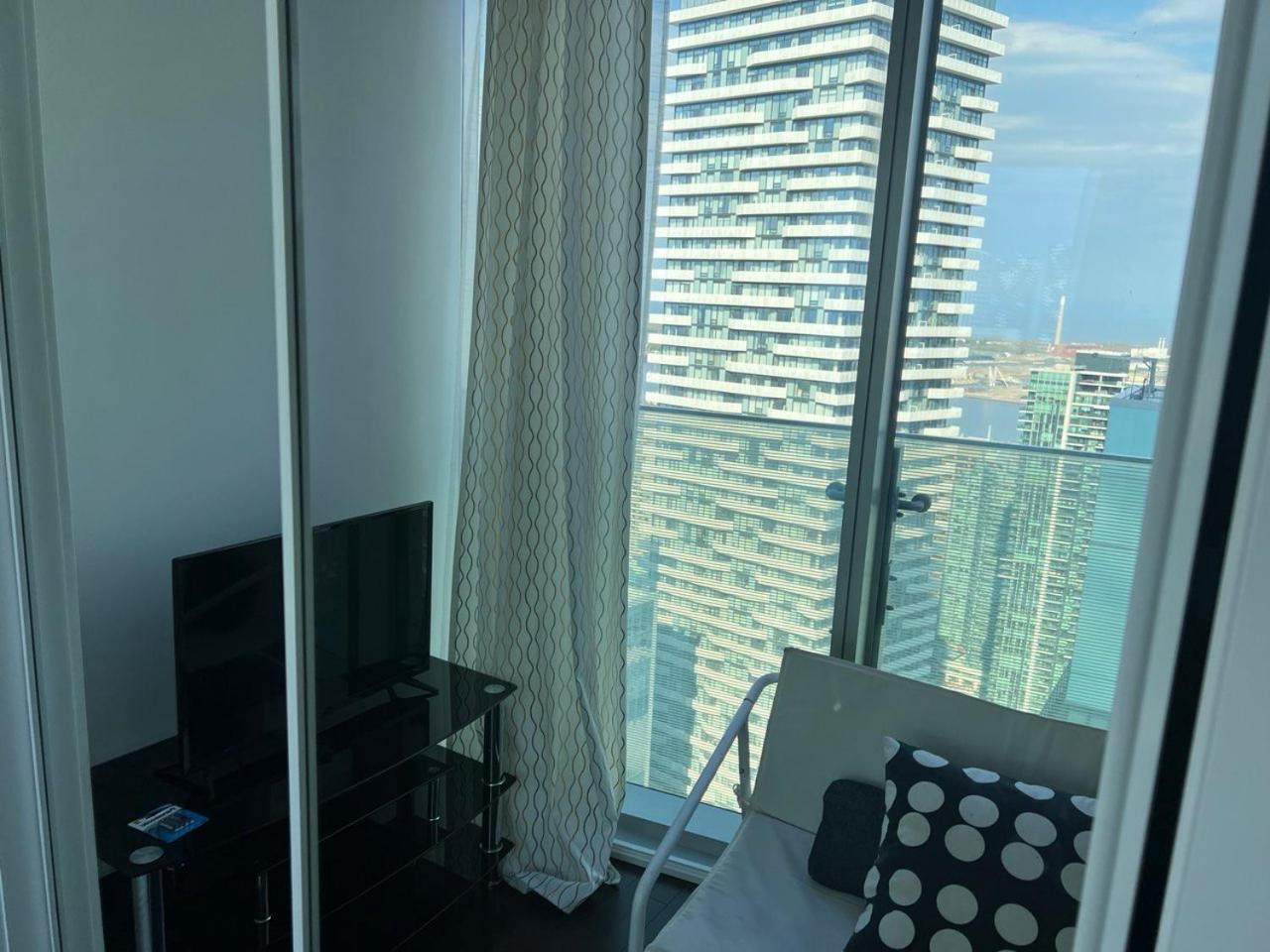 Apartment Downtown Deluxe Toronto