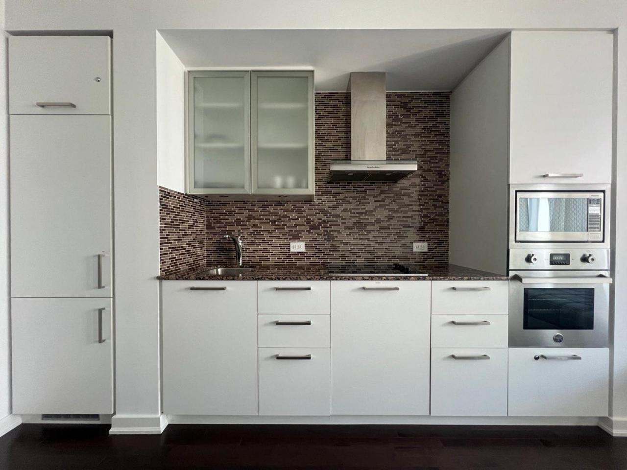 Apartment Downtown Deluxe *