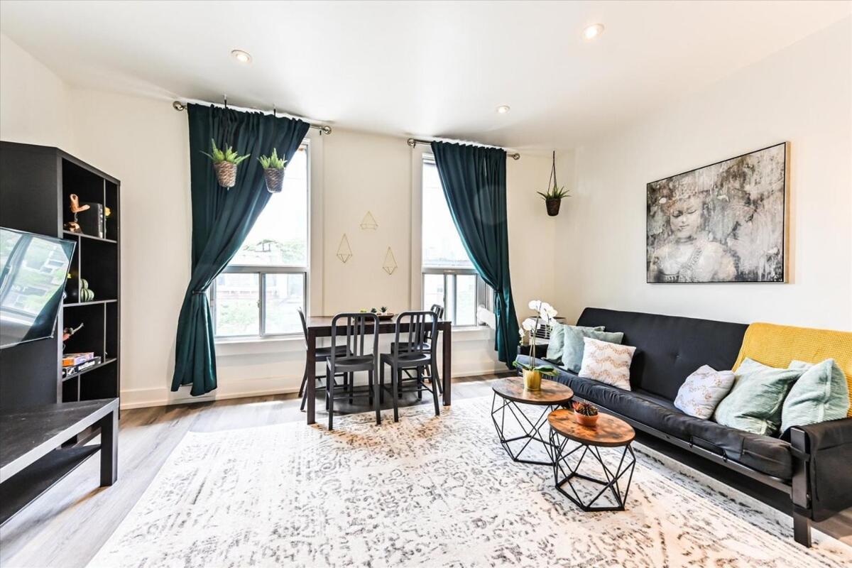 1 Bedroom Oasis In Downtown * Toronto