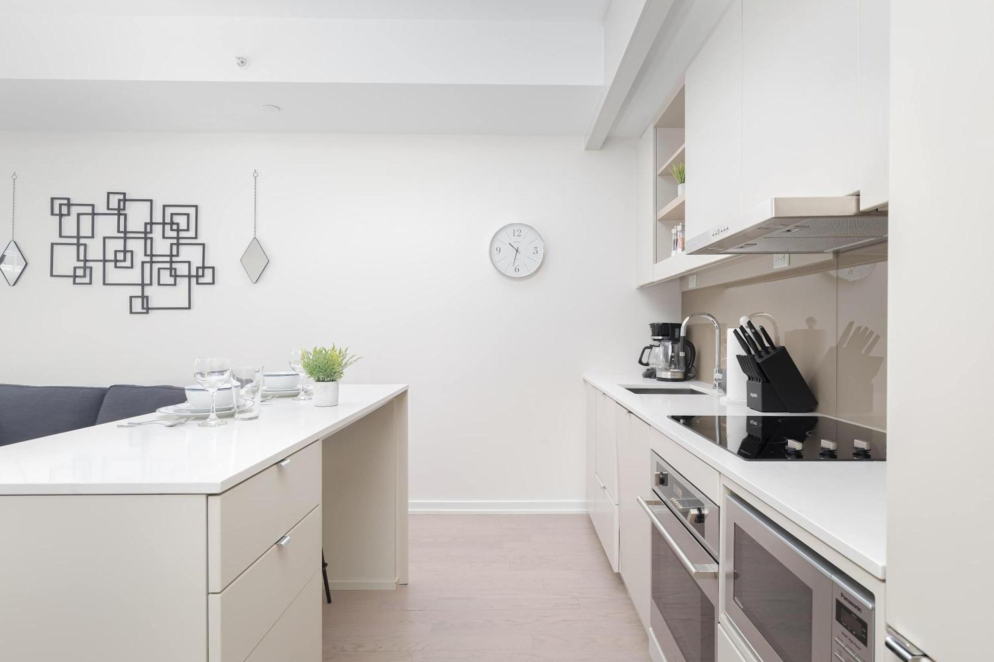 1br Space - Downtown
