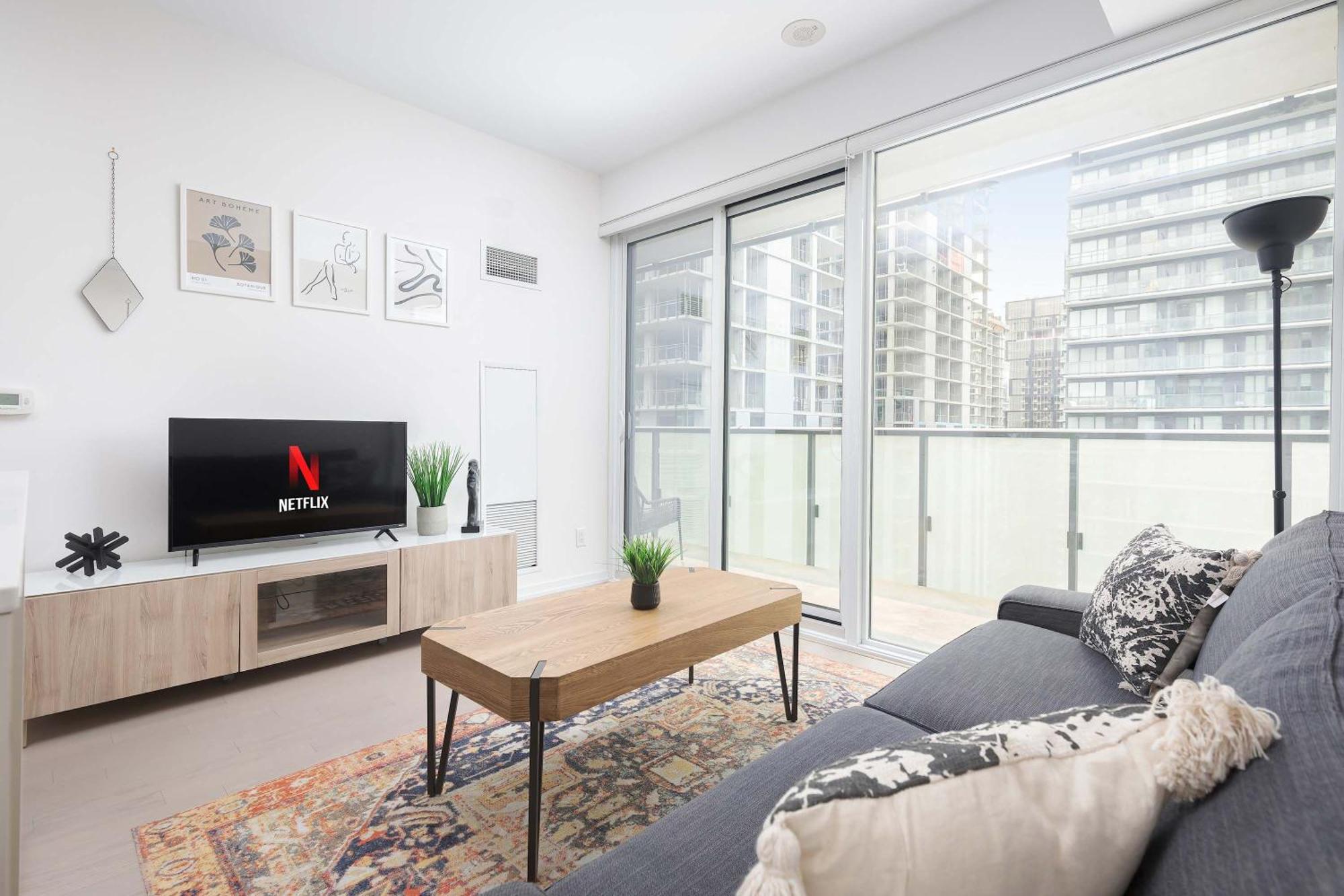 1br Space - Downtown