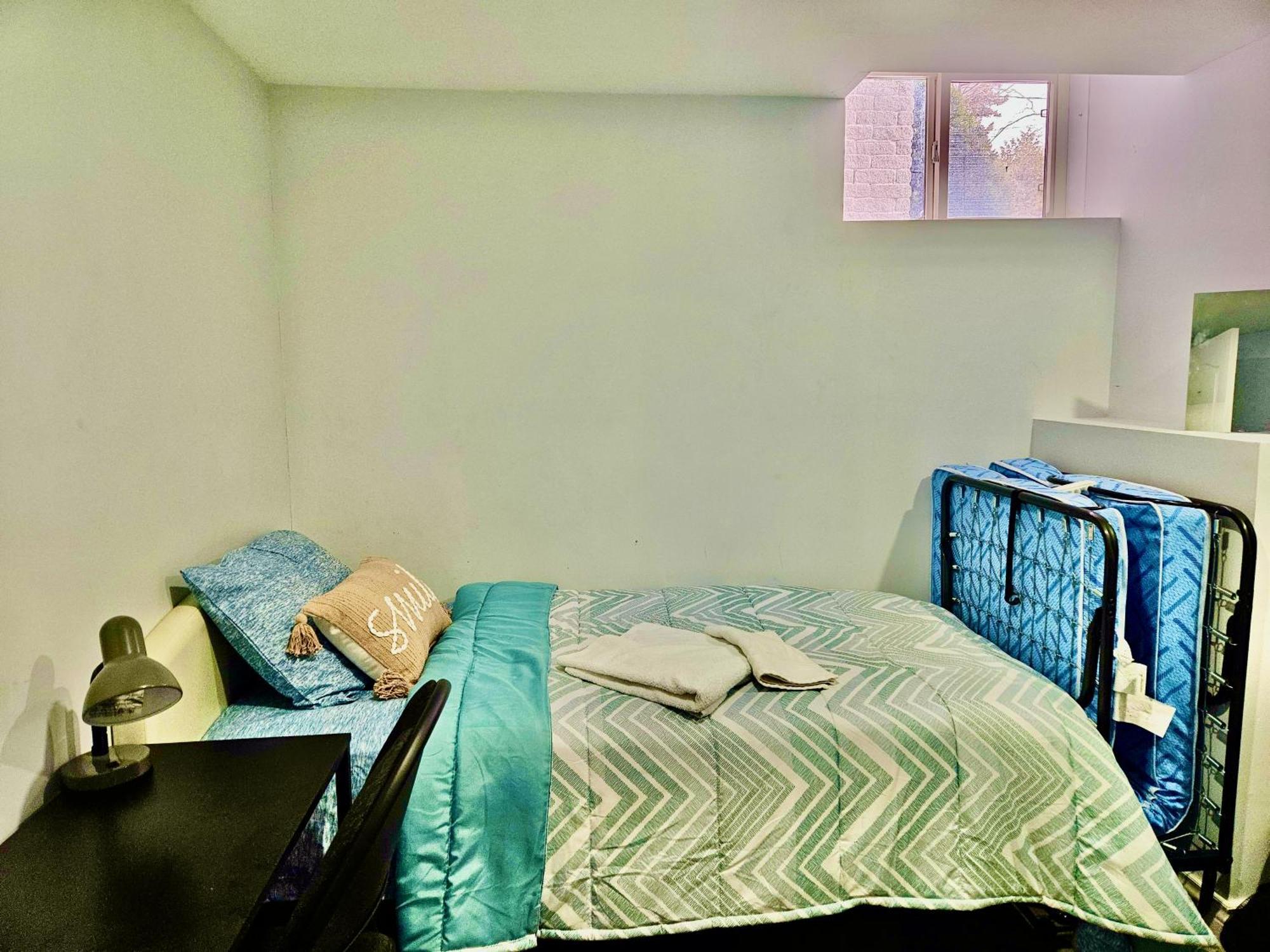 Homestay Cozy In A Quiet Neighbourhood *