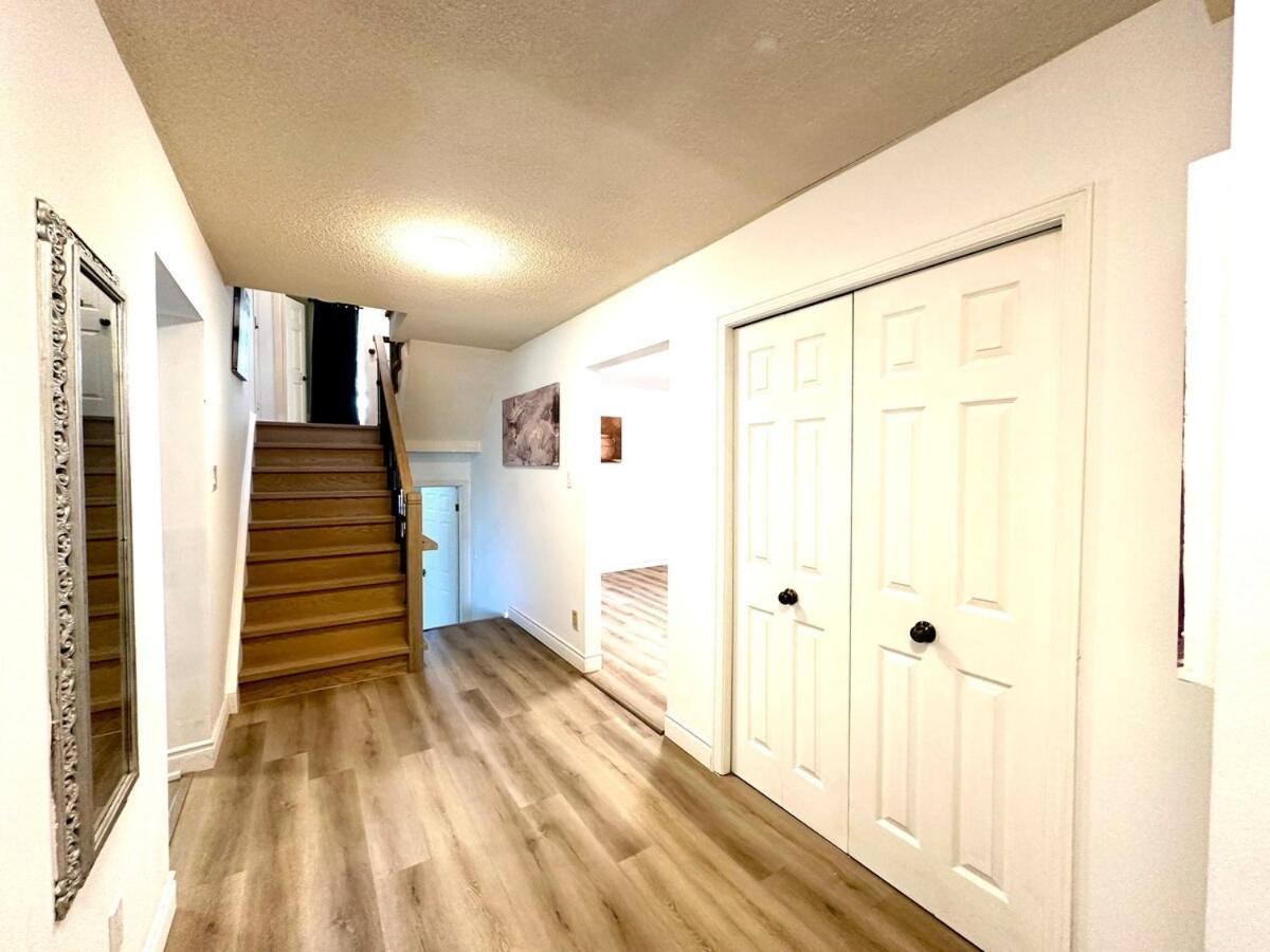 Cozy And Spacious Vacation In * Toronto