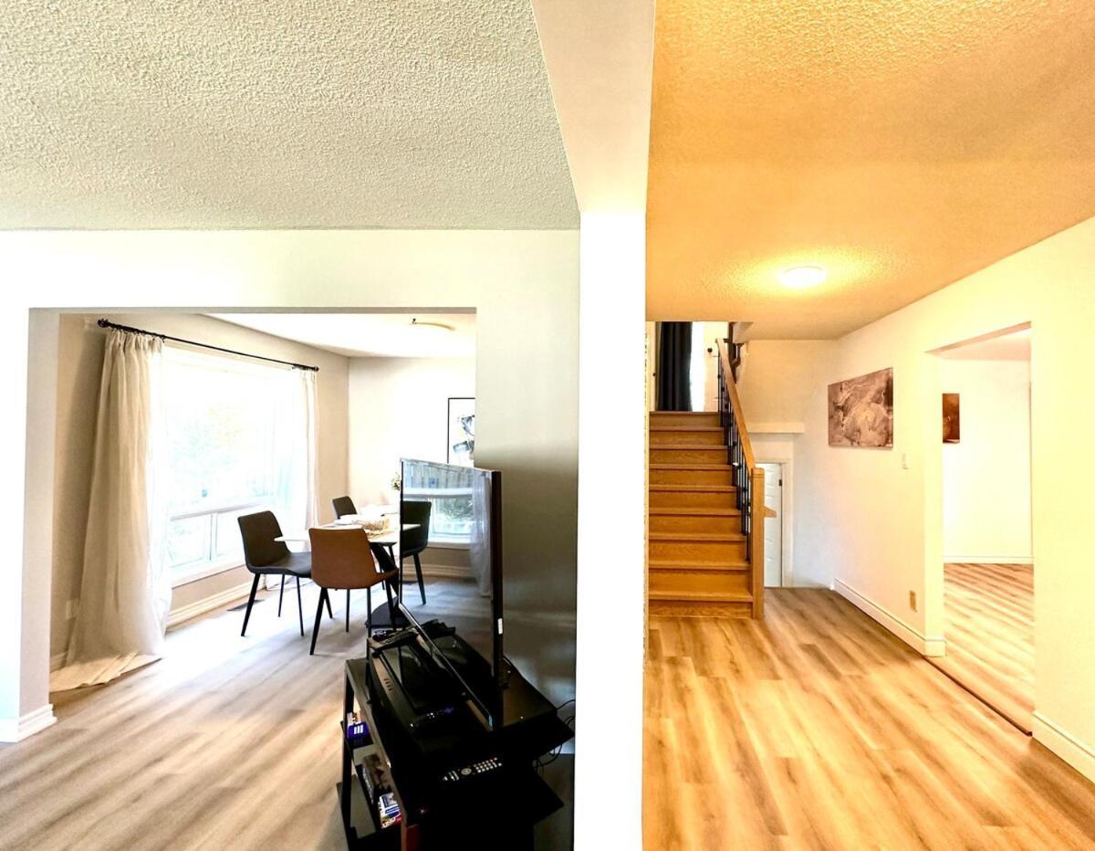Cozy And Spacious Vacation In * Toronto