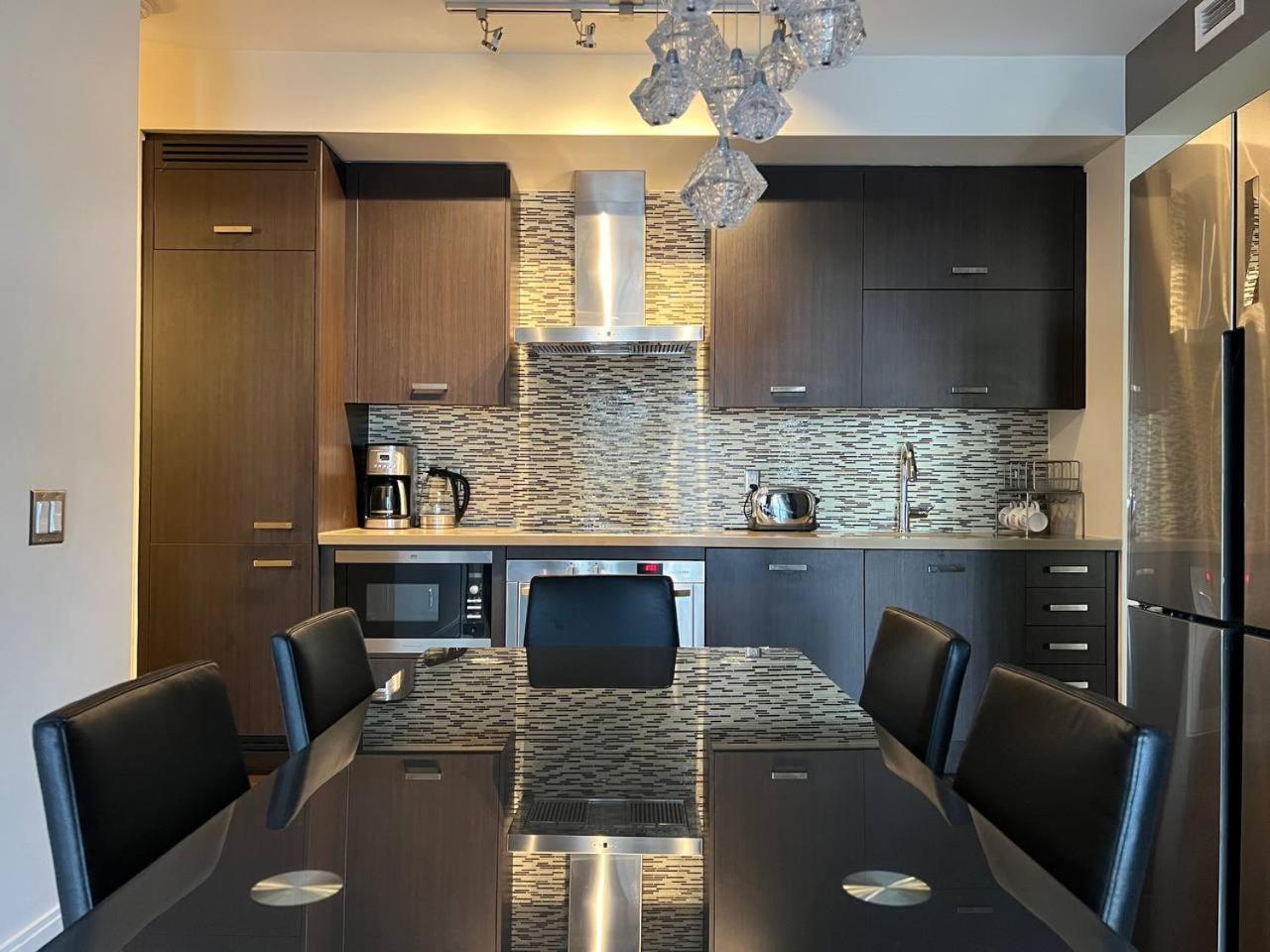 Downtown Deluxe Apartment *