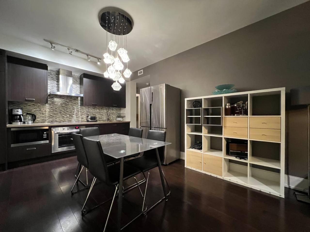 Downtown Deluxe Apartment Toronto